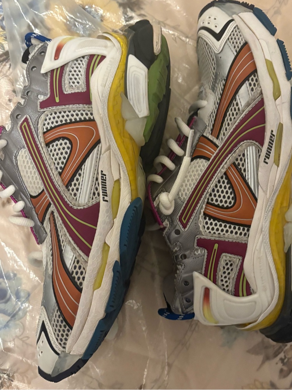 balenciaga tracks